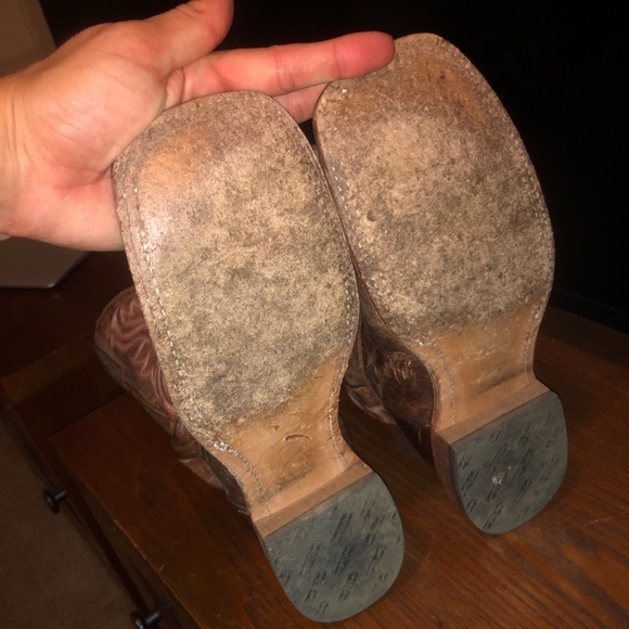 Women’s Tony Lama boots - Picture 4 of 5